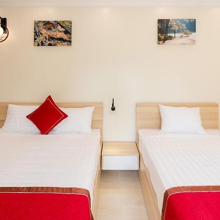 נין בין Della Luna Hotel מראה חיצוני תמונה