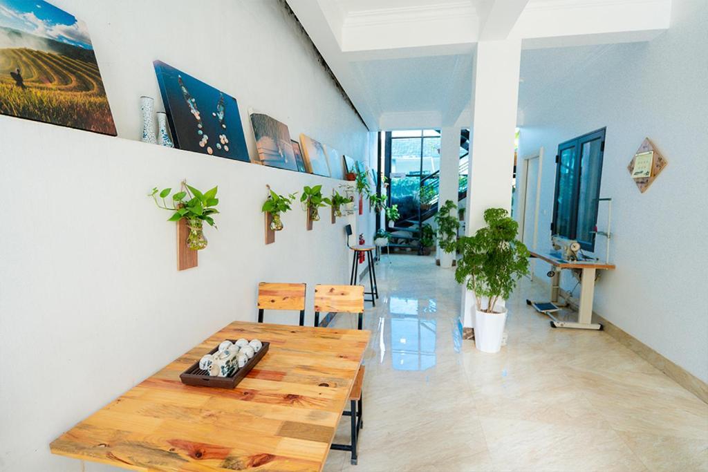 נין בין Della Luna Hotel מראה חיצוני תמונה